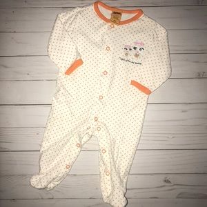 ⭐️ Halloween 6 mo Mummy Sleeper Onesie.